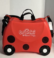 Melissa and Doug Trunki Ladybug Lightweight Ride on Luggage Child Happy Travel