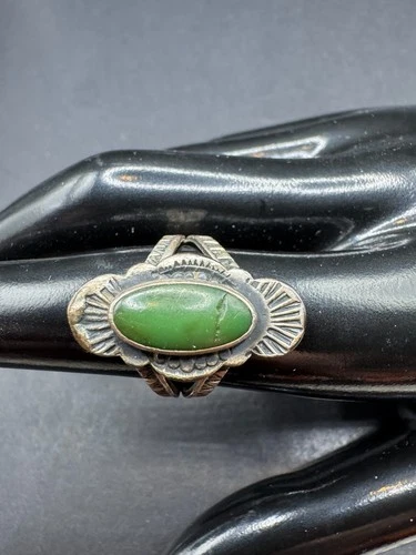 Vintage Silver Tone Turquoise Cabochon Flower Art Deco Ring Size 6