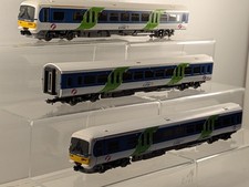 Bachmann 31-027 OO Gauge Class 166 Turbo 3-Car DMU First Great Western Link