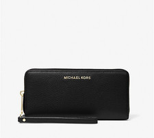 NWT MICHAEL KORS Women's Travel Large Pebbled Leather Wristlet BLACK