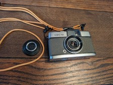 Olympus Pen First Model 35mm Half Frame Film Camera, read description