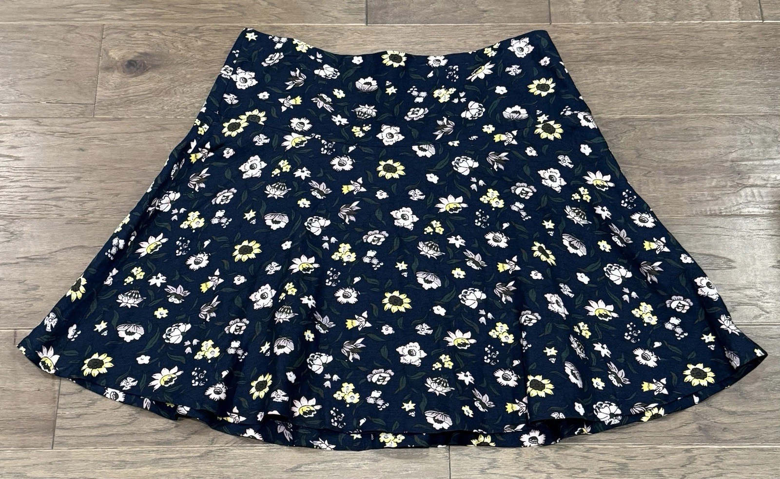 Womens Size 16 Ann Taylor Factory Navy Floral Skirt A-Line Linen Blend Lined