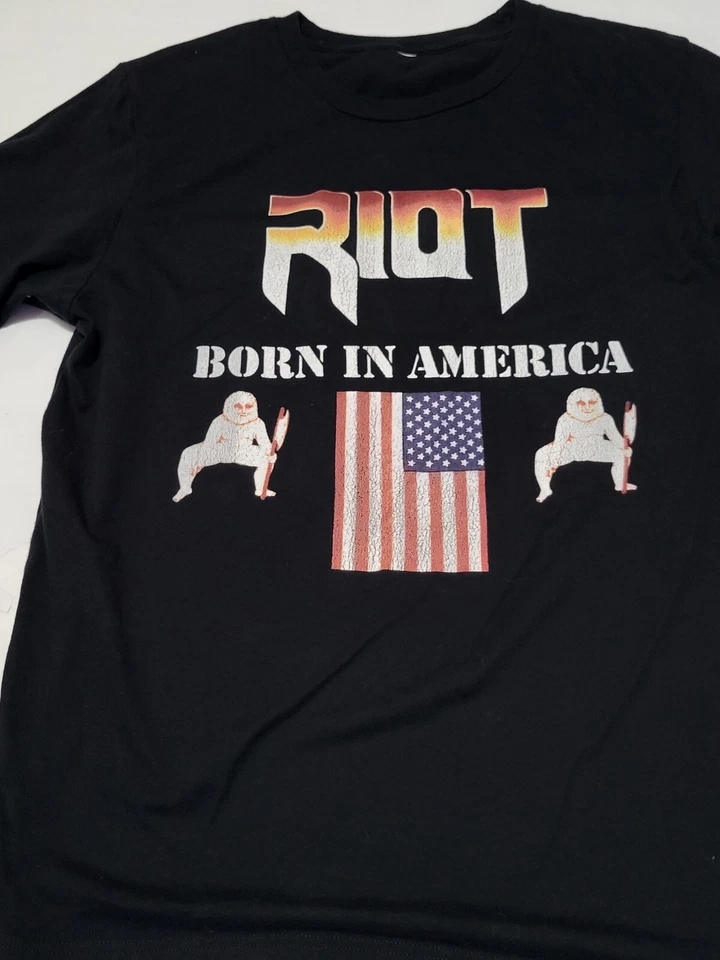 (#30) Camiseta manga larga Riot Society negra mediana para mujer Foto 3 de 3