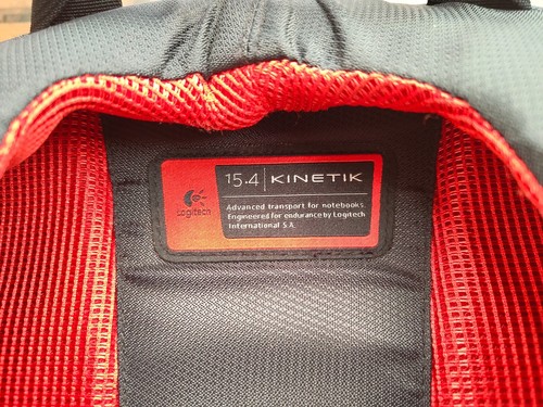 Logitech Kinetik 15.4" Laptop Carcasa Rígida Mochila Bolso - Imagen 5 de 8