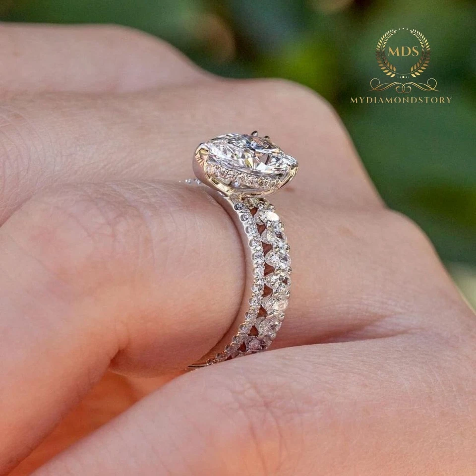 Conjunto de anillo de boda de moissanita de oro blanco sólido de 14 k corte pera de 3,00 quilates VVS1 Foto 2 de 4