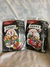2 J. P.Coats Christmas Felt applique Stocking Kit 28134 Santa  s Pals Silly