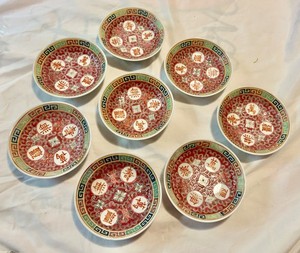 1950s Red Famille Rose Medallion Jingdezhen Mun Shou Porcelain rice bowls (8)