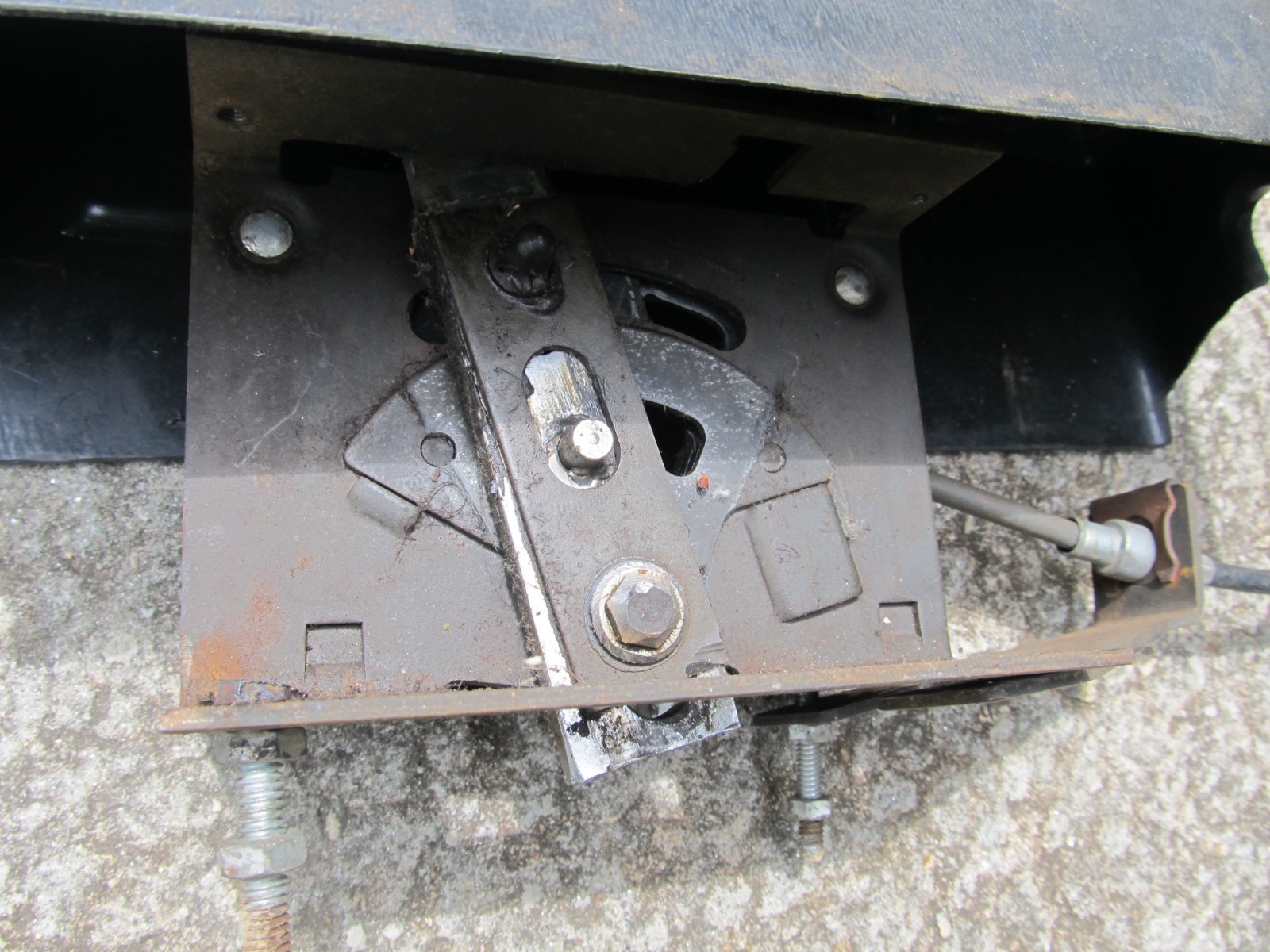 Vintage 1970's Hurst 3 Speed Auto ROAD RUNNER Shifter with cable