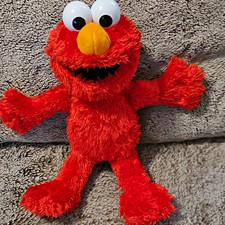 Hasbro Sesame Street Tickle Me Elmo Laugh Giggle Tested Works Plush