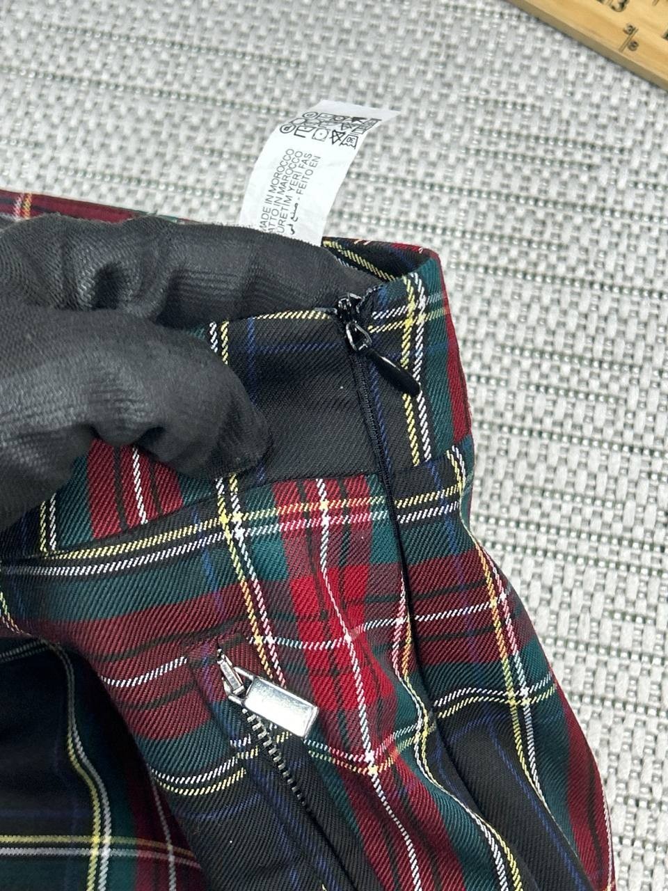 Zara Basic Pants Womens Medium Multicolor Christm… - image 7