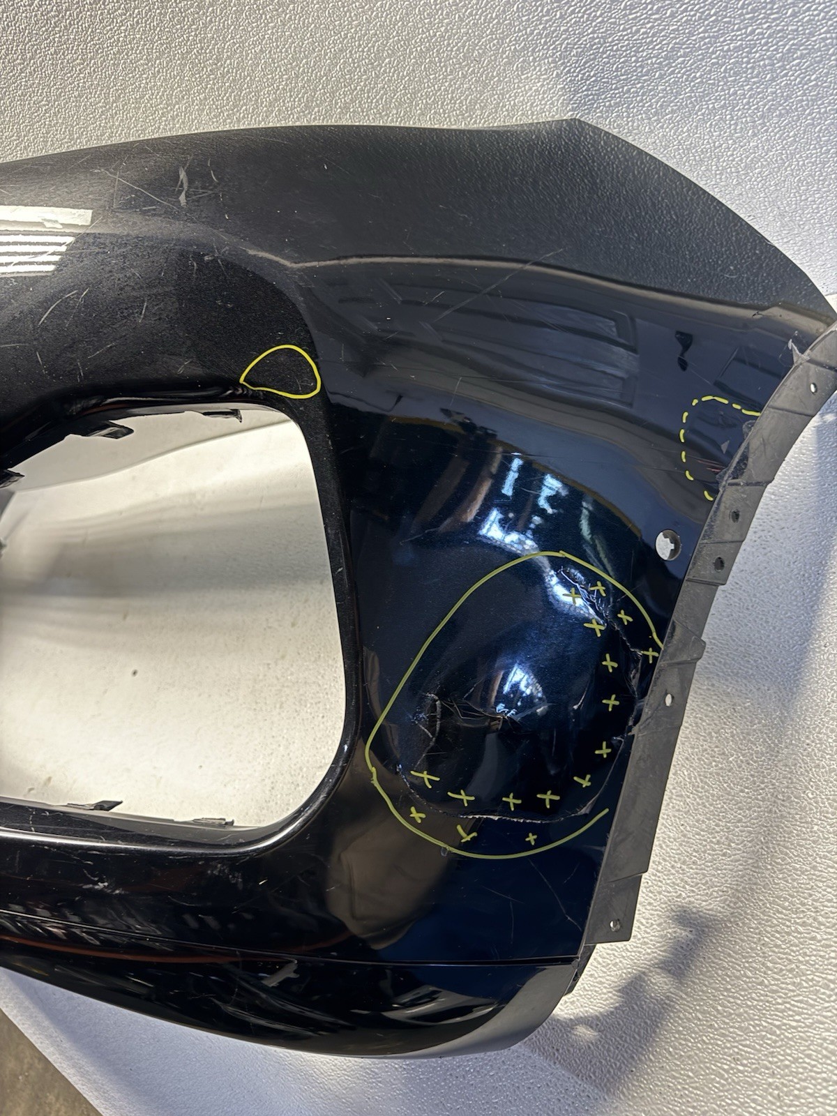 2023 2024 2025 2026 MASERATI GRECALE FRONT BUMPER COVER OEM DAMAGED