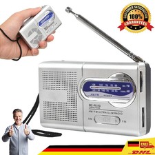 Kleines tragbares radio AM/FM, 2AA batteriebetrieben mit Empfang &uuml;ber gro&szlig;e Re