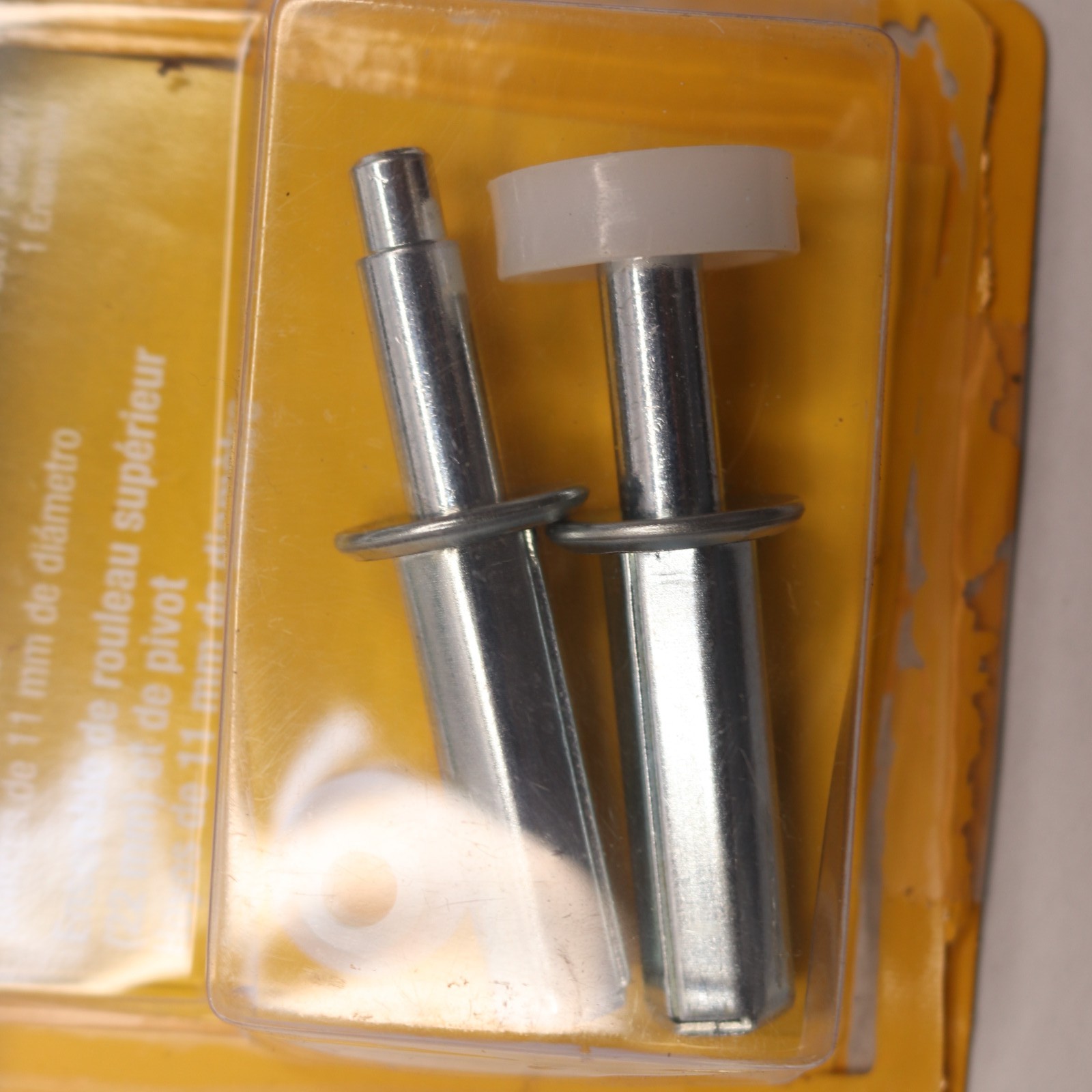 Prime-Line Bi-Fold Door Top Pivot and Guide Set, 7/16 in. steel housing