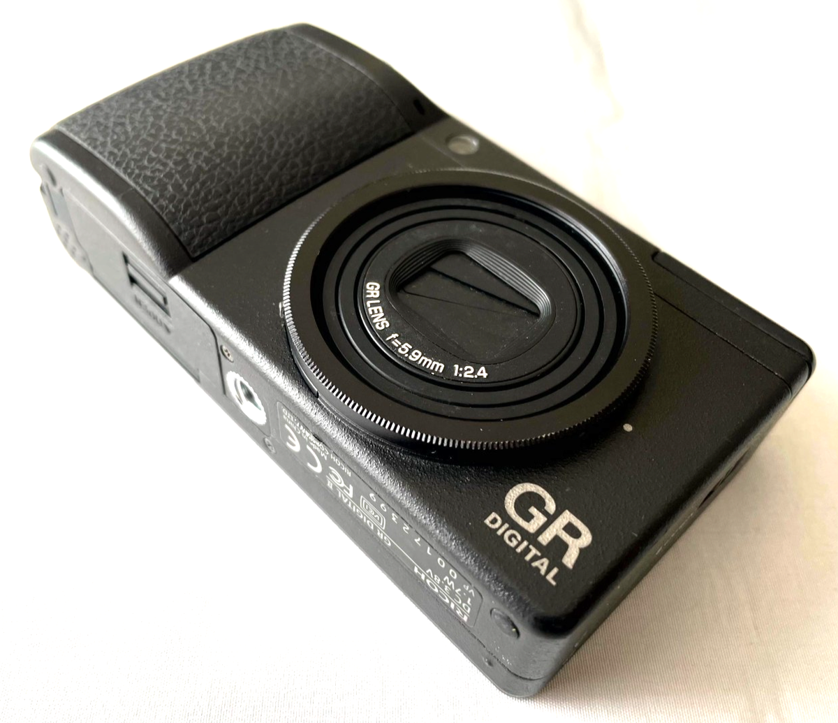 Ricoh GR II Full 1080p H.264 HD 3 Inch LCD HDMI 16.2MP Digital