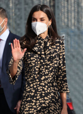 Massimo Dutti Floral Print Midi Dress pussy-bow ASO QUEEN LETIZIA