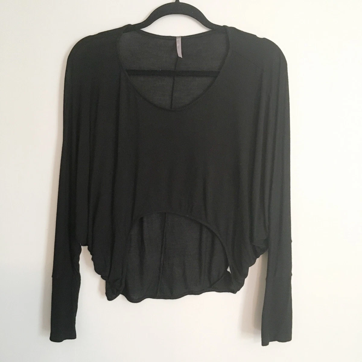 Long sleeve hotsell flowy crop top