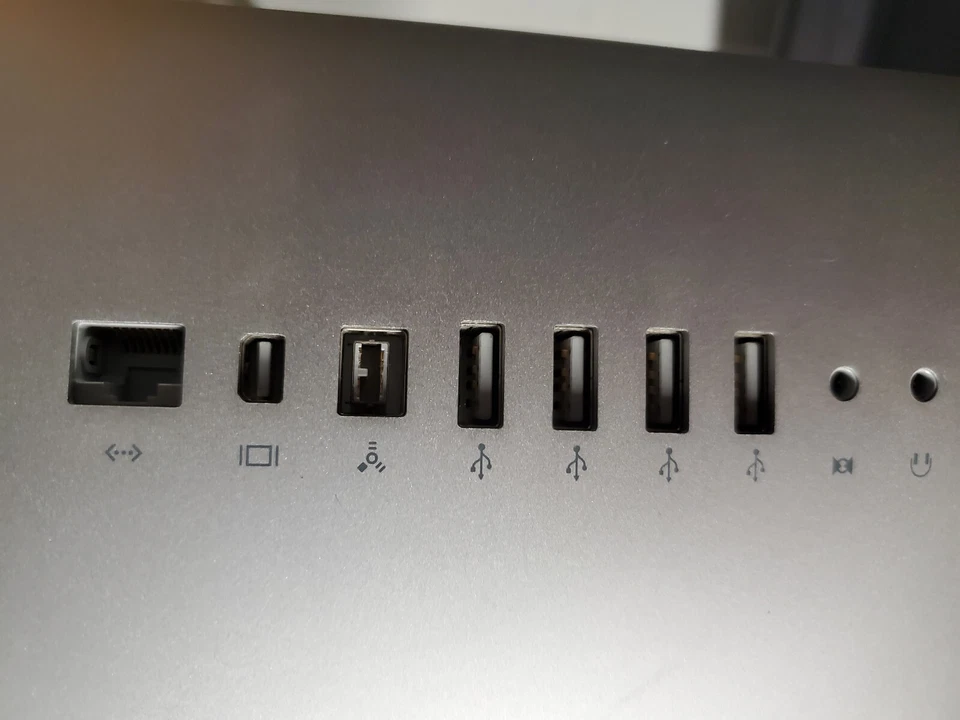 Apple iMac A1312 27 inch (1 TB, Intel Core i3 1st Gen., 3.2GHz, 16GB) All-in-One - Image 2 of 4