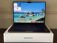 APPLE MACBOOK PRO 14" M5 CHIP 512GB 16GB 10-CORE W/ LIMITED WARRANTY MINT 
