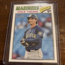2026 Topps Heritage - Cole Young #142 (RC)