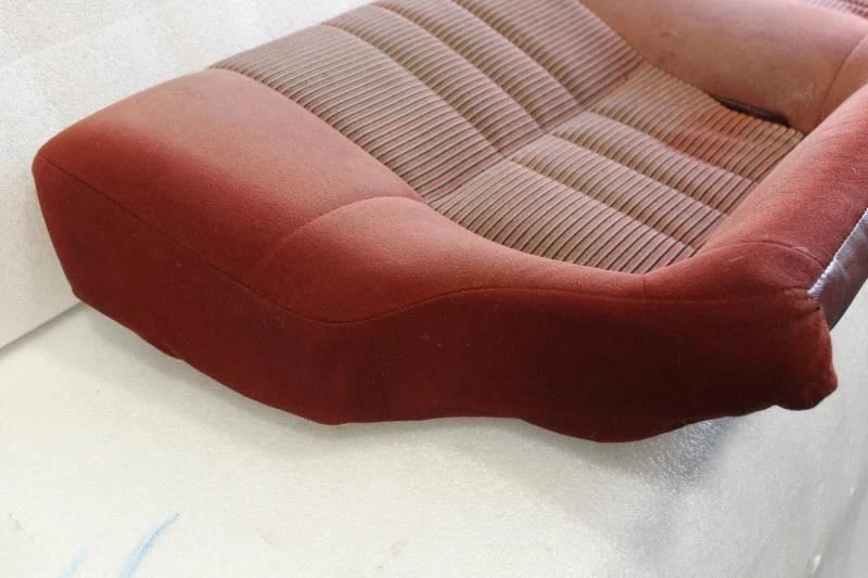 1982 1983 1984 1985 1986 TOYOTA SUPRA REAR SEAT BOTTOM CUSHION BENCH RED CLOTH - Изображение 4 из 4
