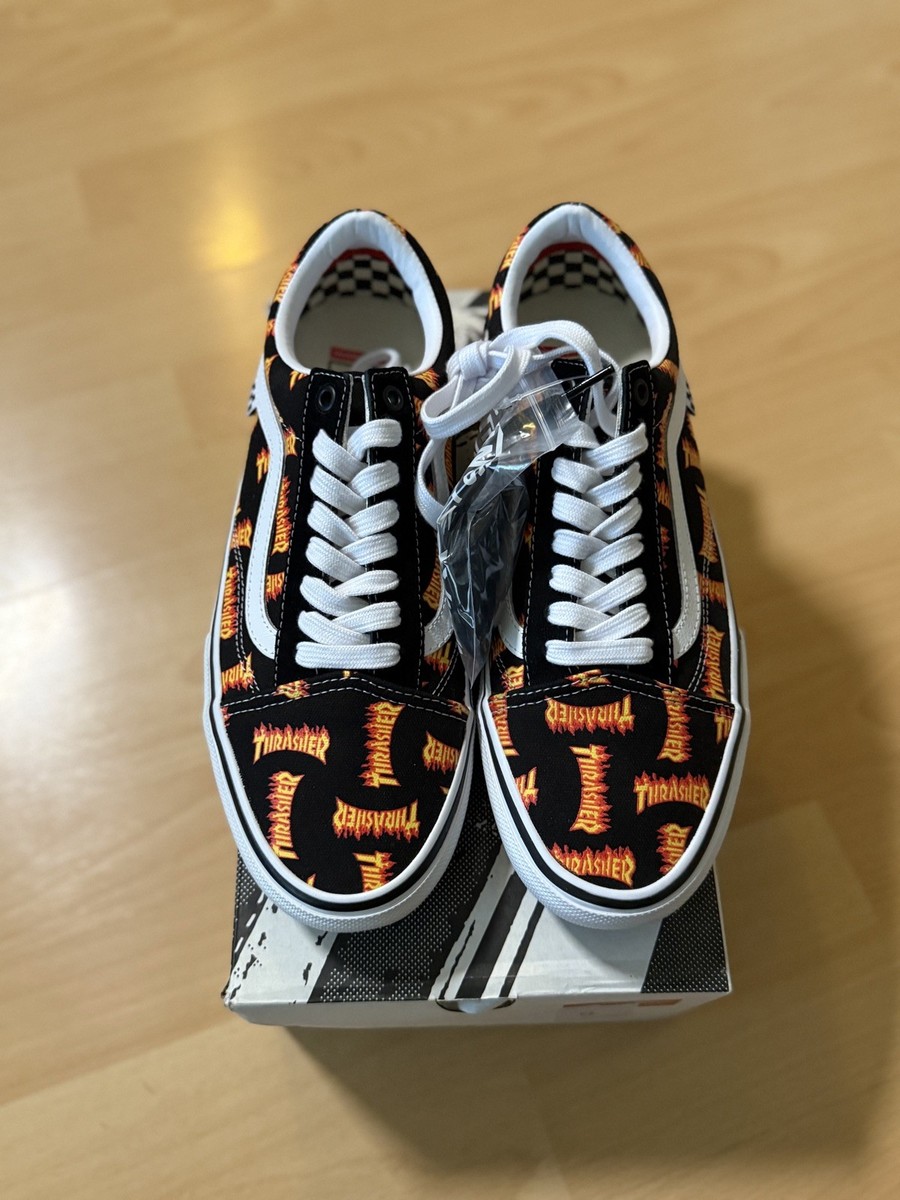 BRAND NEW WITH BOX Vans X Thrasher Skate Old Skool Shoe(Black/Multi) Vans x Thrasher Skate Old School Shoes Black Multi Logo Size  main image 3