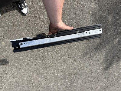 Mercedes R129 SL Sitz Runner Rail Sitz links 1299100789