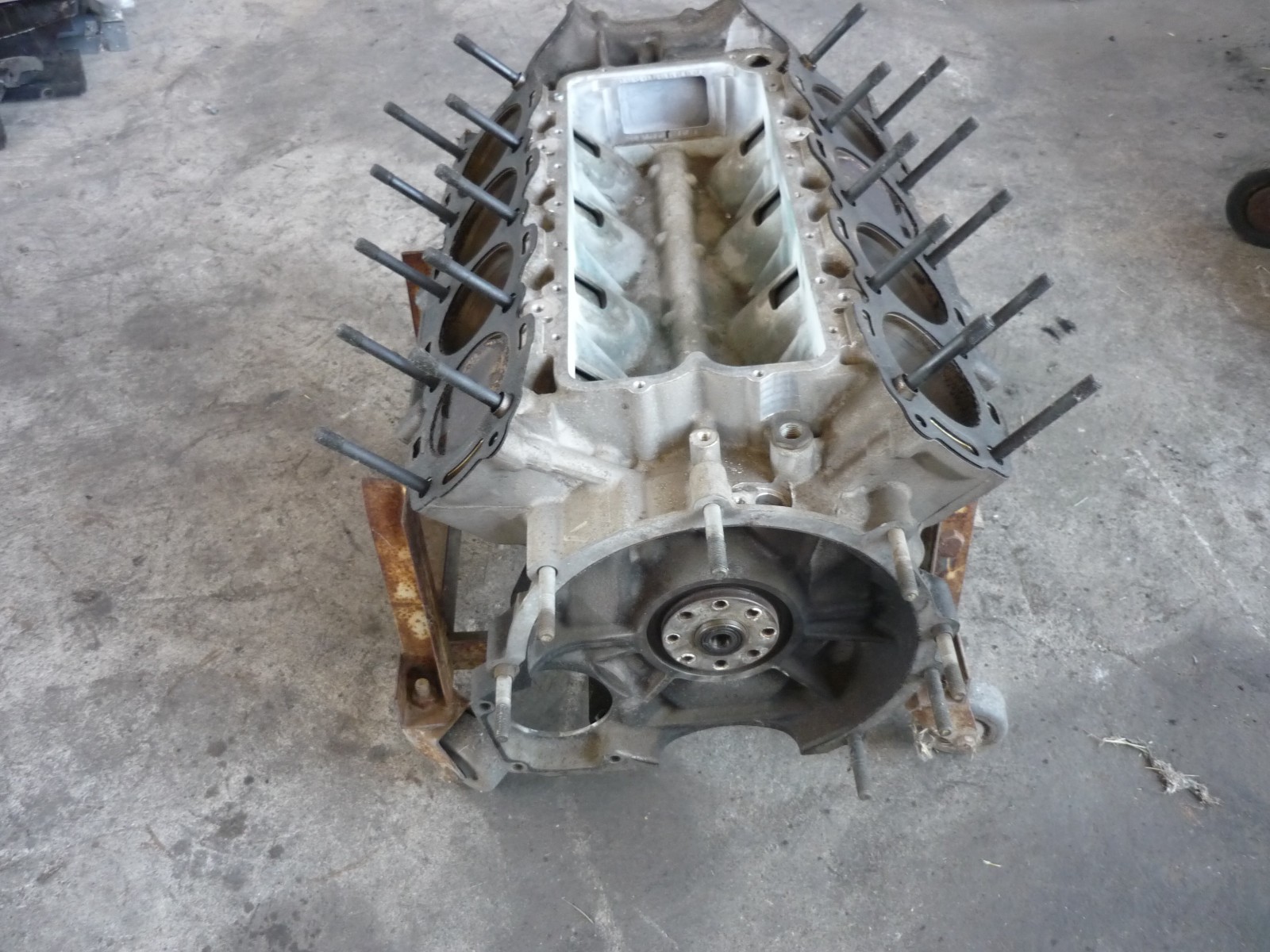 Maserati 05 Quattroporte Engine Block With Pistons & Crankshaft