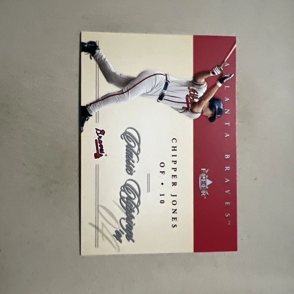 2004 Fleer Classic Clippings #49 Chipper Jones Atlanta Braves - Image 2 of 3