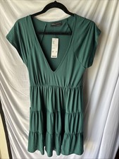 Urban Outfitters Women's NWT Small baby doll green v-neck dress 