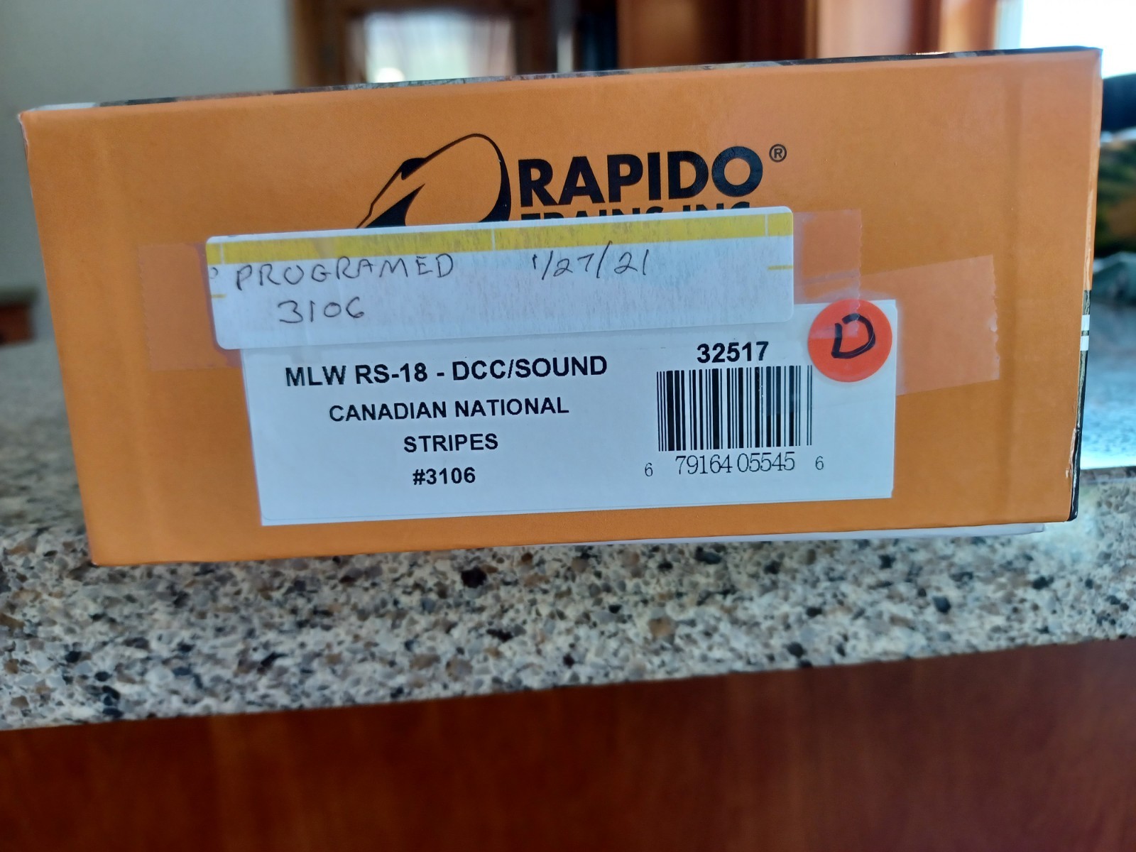 RAPIDO-HO-MLW RS-18-DCC/SOUND-CANADIAN NATIONAL STRIPS-#3106-ITEM#32517