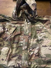NWOT USGI Jacket Extreme Wet Cold OCP Multicam Parka Gen III L6 GoreTex Small R