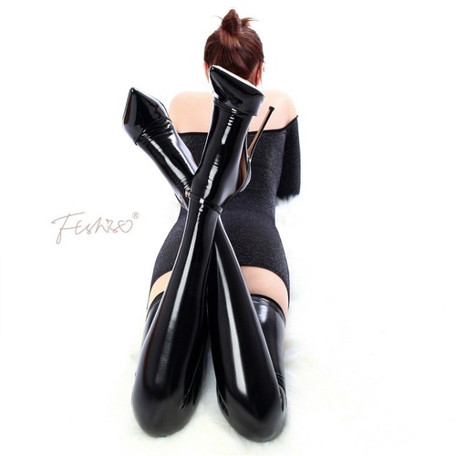 Mini Dress Stockings and gloves in shiny latex-effect PVC for women / Erotic Set - Picture 5 of 10