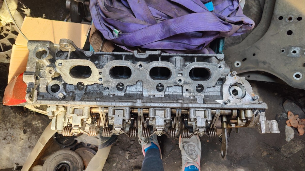 MINI PEUGEOT CITROEN 1.6 PETROL CYLINDER HEAD V753354980P | eBay