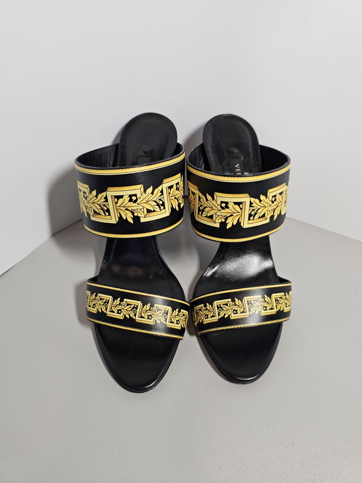 Authentic Versace Barocco Printed Double Strap He… - image 3