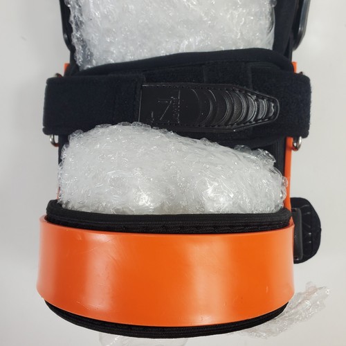 Z1 K2 Knee Brace for ACL Ligament Sports Injuries OA & Knee Pain for Men & Women - Picture 7 of 8
