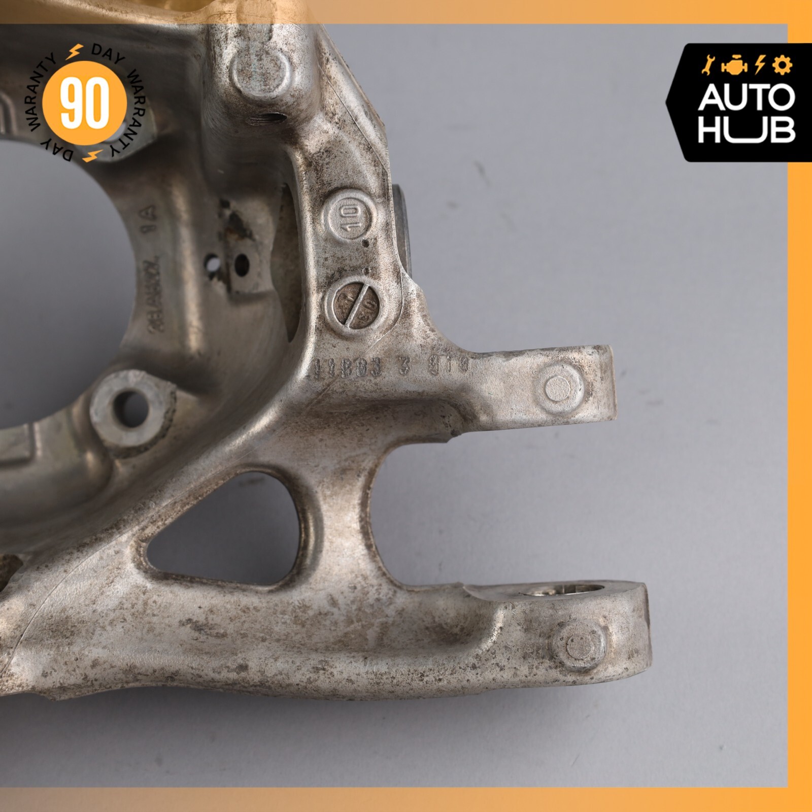 11-19 Maserati GranTurismo M145 Rear Left Side Spindle Knuckle Hub OEM 56k