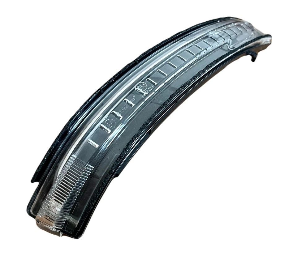 Lente indicadora de giro espejo de puerta lateral derecha para Nissan Qashqai Juke XTrail Foto 3 de 4