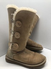 UGG Women s Size 6 Winter Boots Bailey Button Triplet 1873 Sheepskin Lined