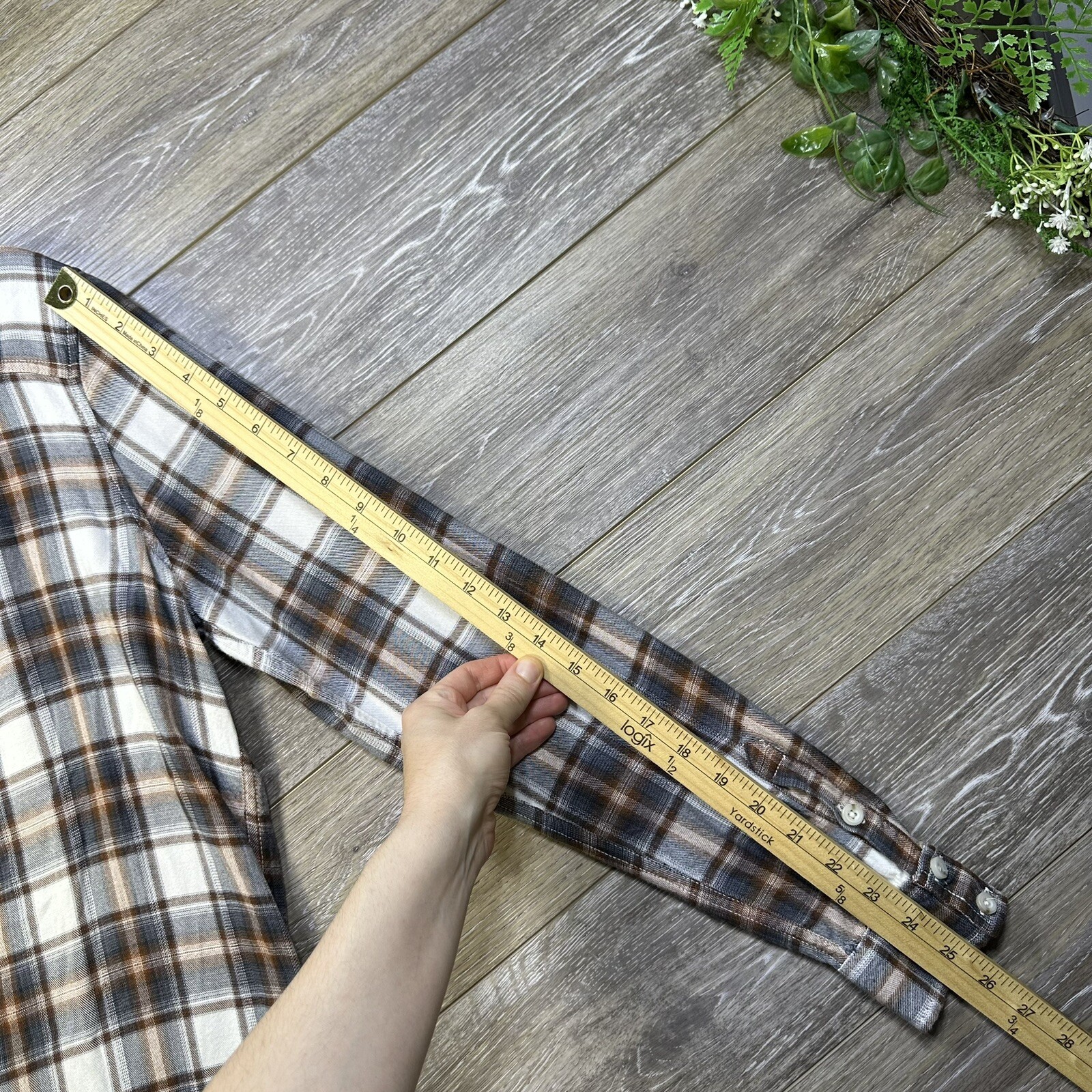 Flannel Button Down Size Medium Boyfriend Fit Sof… - image 20