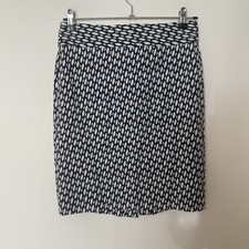 Banana Republic Black & White Printed Pencil Skirt Size 10/US 6