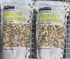 Kirkland Signature Roasted & unsalted Kosher In-Shell Pistachios 48oz 2-Pack