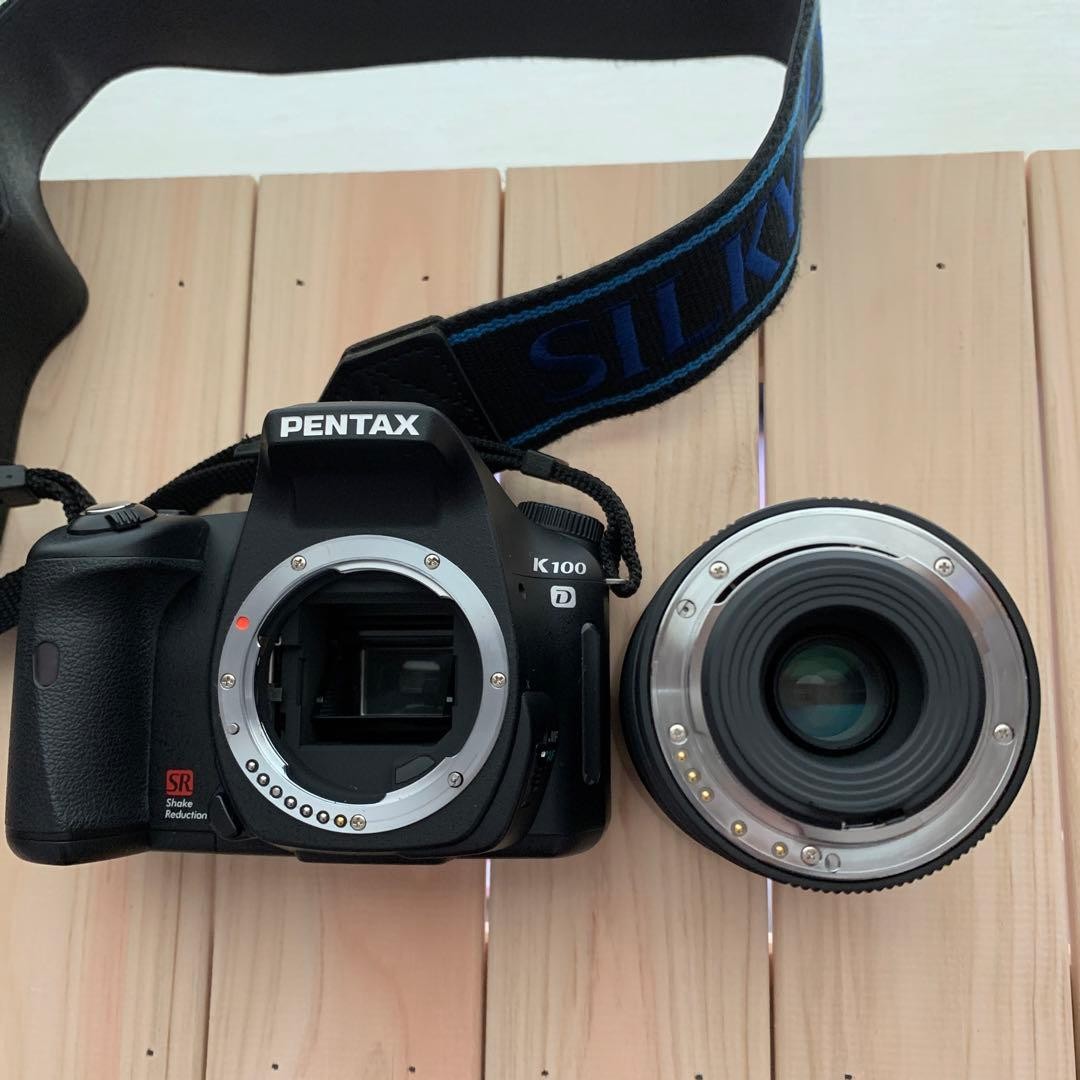 PENTAX K100D Digital SLR Camera Kit with TAMRON A17 Zoom Lens 70