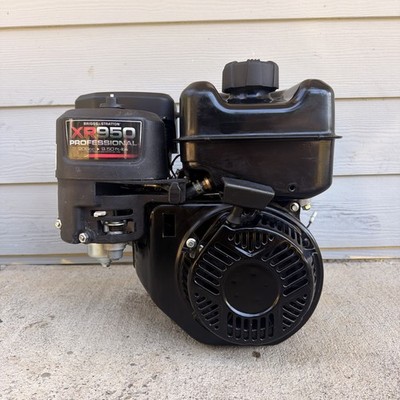 Briggs & Stratton XR 950 Horizontal Shaft Engine - Black