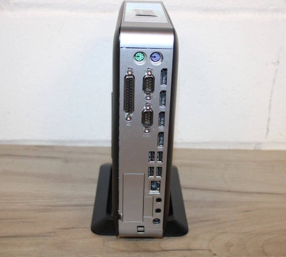 HP T730 Thin Client AMD RX-427BB 2.7Ghz 8GB RAM 32GB SSD PCI-E Slot R7 GPU Wi-Fi - Image 2 of 4