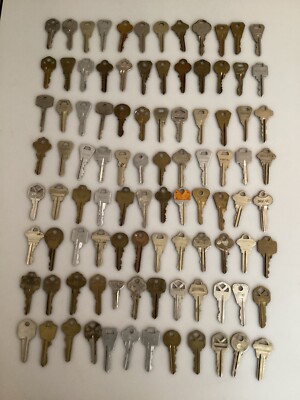 LOT OF 96 VARIOUS KEYS | eBay