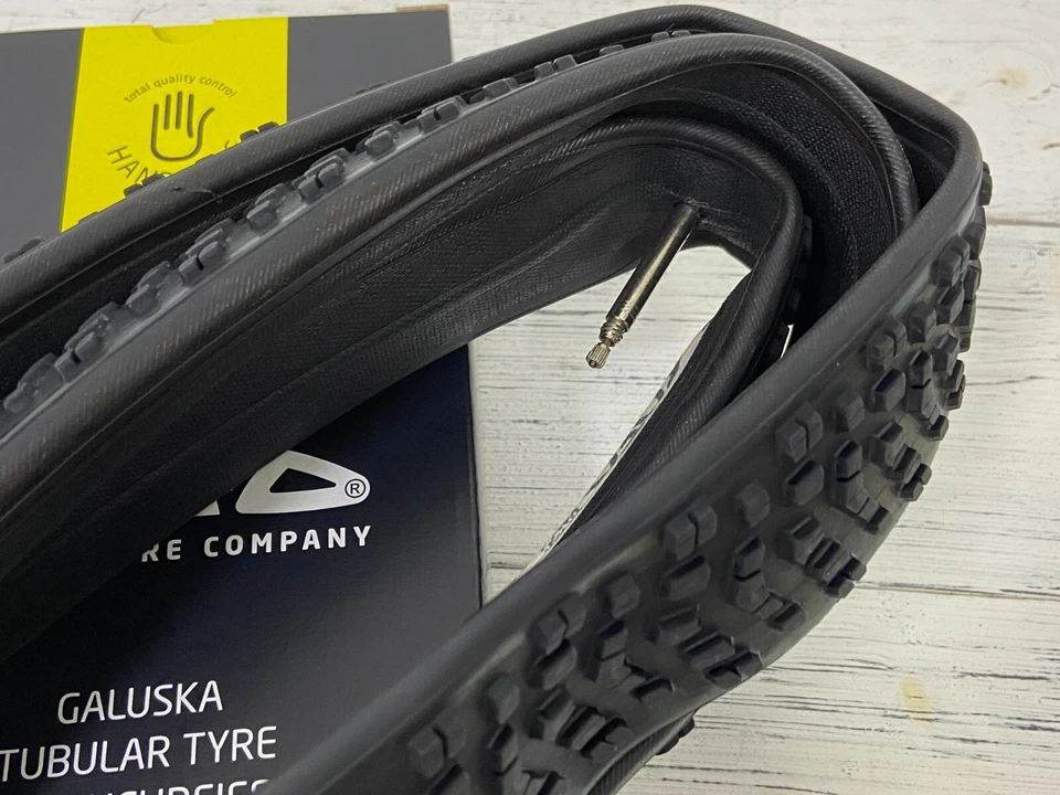 Neumático tubular Tufo Primus 33 SG 700x33c (negro) Foto 3 de 4