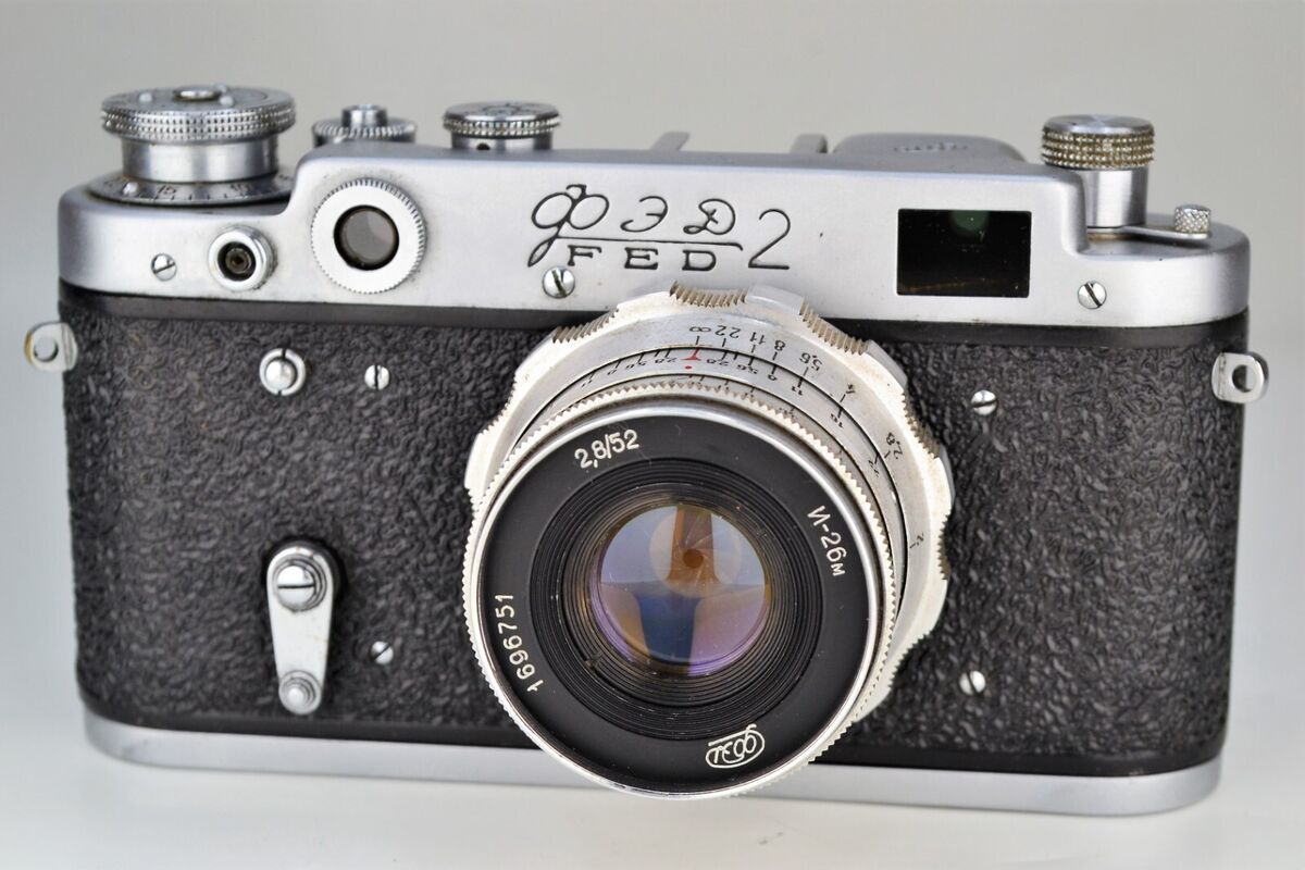 RARE SOVIET USSR FED-2 CAMERA WITH RARE SOVIET USSR FED-2 CAMERA WITH