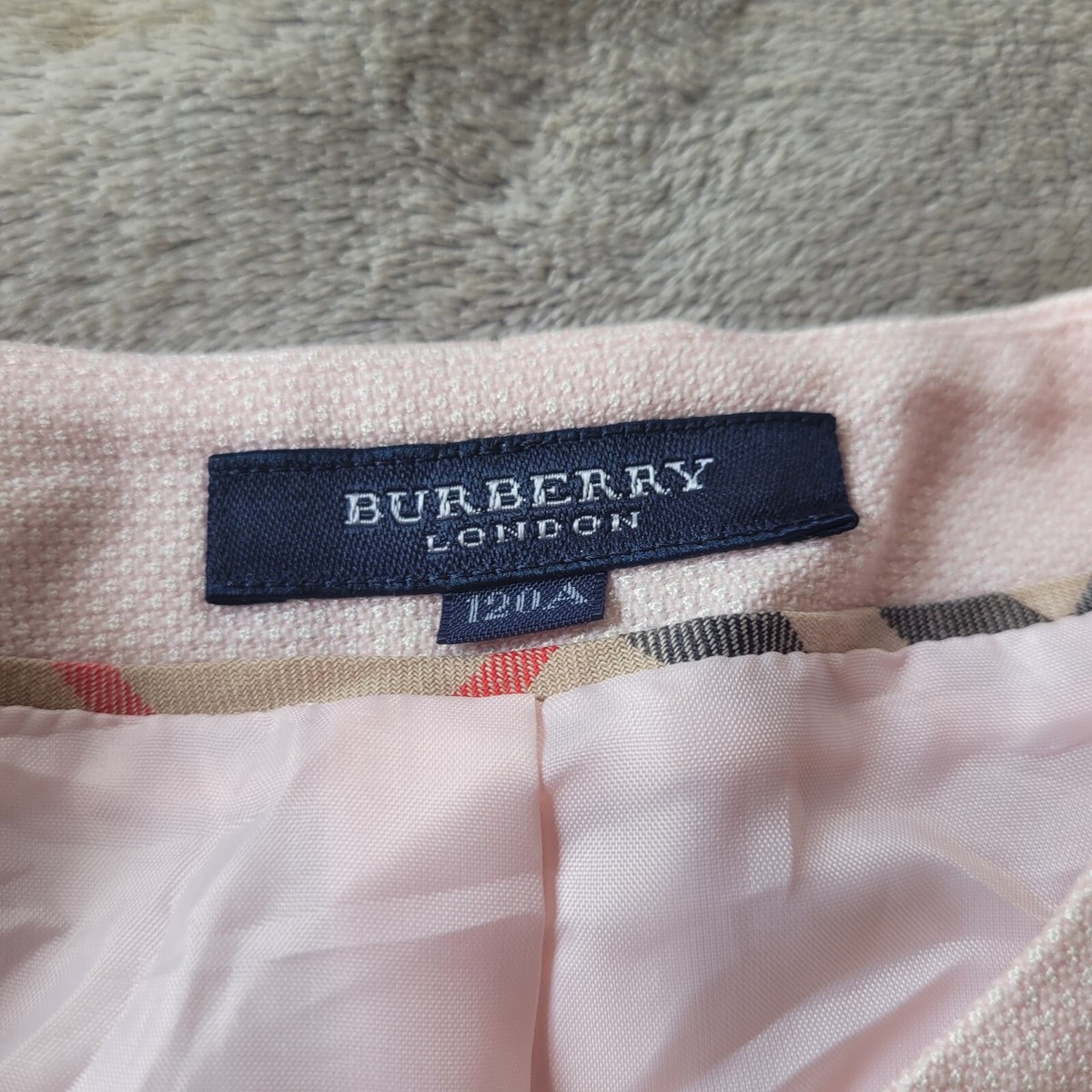 バーバリー　ロンドン　120 ブレザー BURBERRY LONDON KIDS Blazer Size 120A pink color Made in