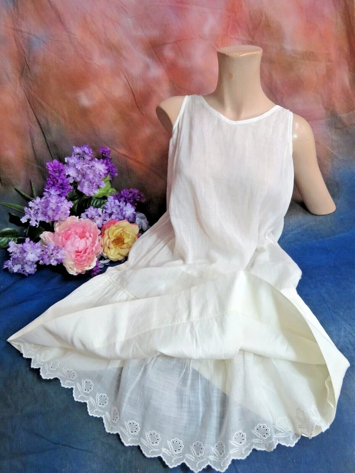 Vestido DE COLECCIÓN Original 1930 Art Deco FLAPPER DESLIZABLE Lino DOBLE Volantes FLOUNCE  Foto 2 de 4