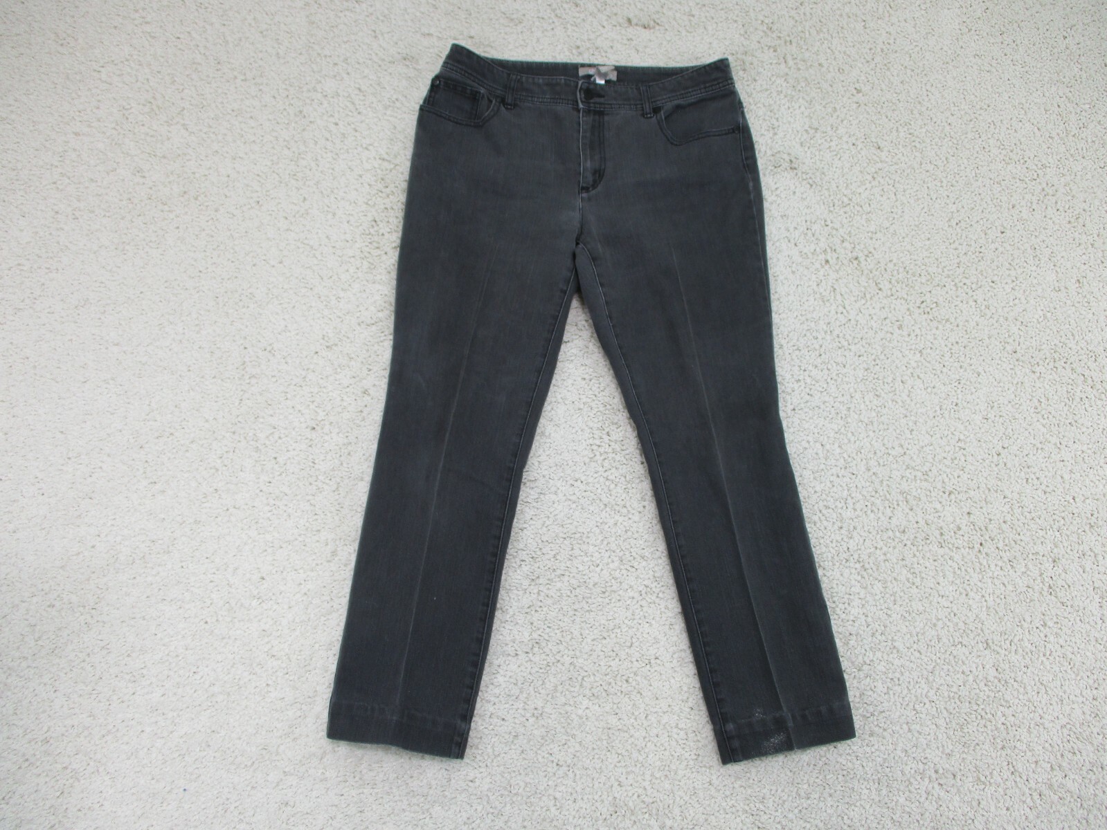 Chicos Jeans Womens 0.5 Short Black Denim Straight Leg Hemmed Mid Rise Casual A6